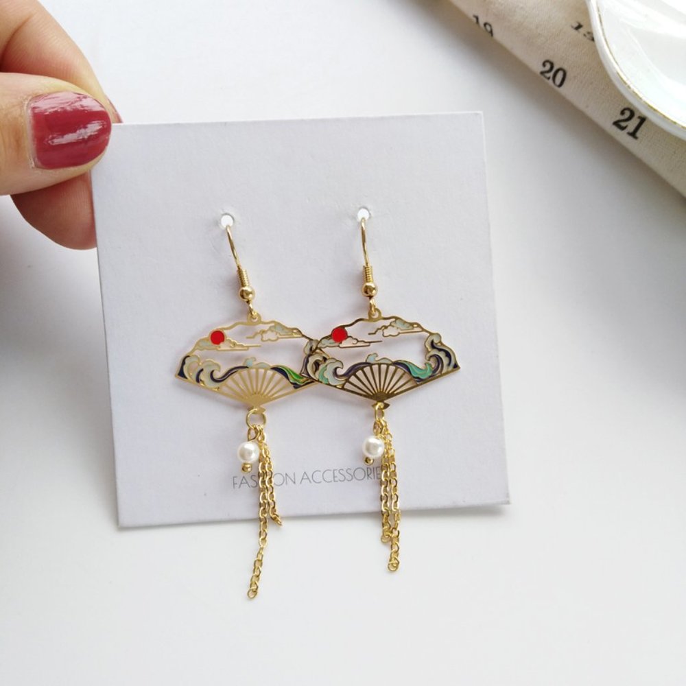 💕💕LAST ONE Asian Style Fans pearl Earrings - Picture 6 of 6